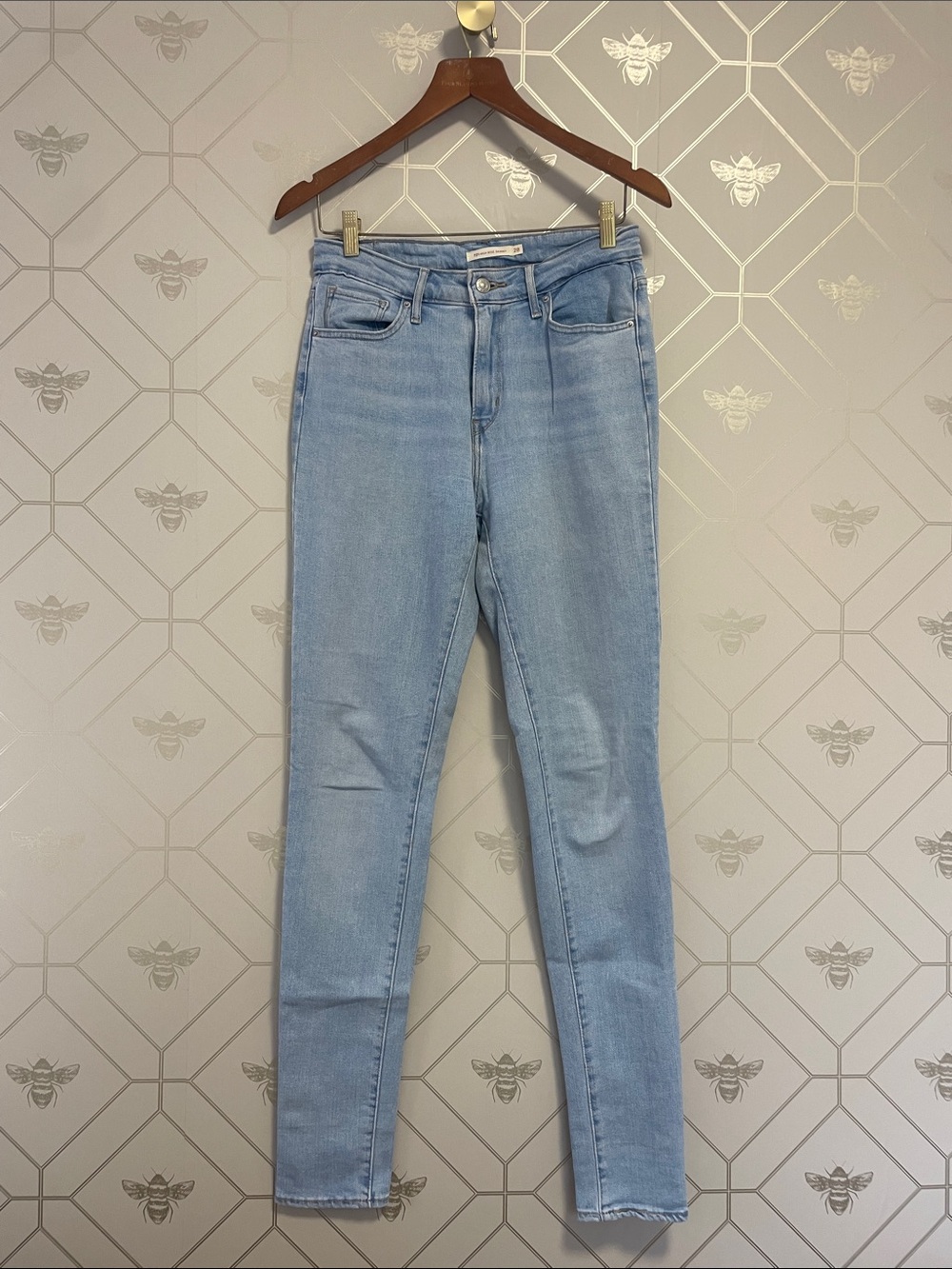 Levi’s 721 Light Blue High-Rise Skinny Jeans